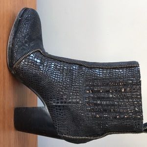 Rachel Zoe Kane Black ankle boots